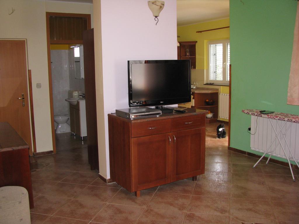 Apartment Megi Tribunj  Bilik gambar